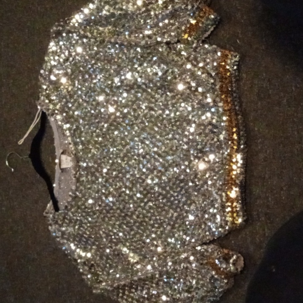 Teddi Silver Sequin top, with gold trim (Size Lrg)